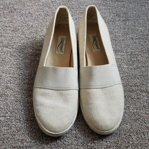 🌹🥀Women's Grasshoppers Shoes size 7½M🥀🌹